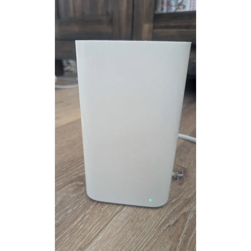 Apple A1521 AirPort Extreme Base Station Wi-Fi Router with‎ Power Cord
